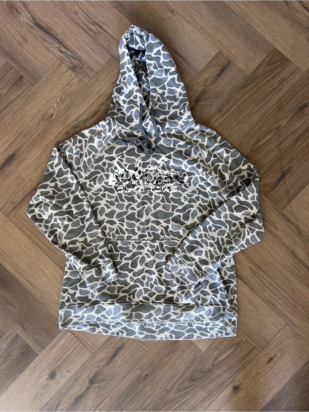 Burlebo vintage camo hoodie with graphic kids XL